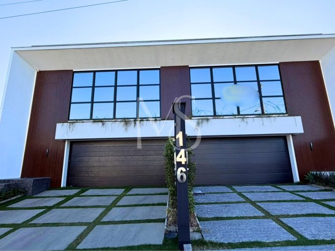 Sobrado no Bairro América com 3 suítes